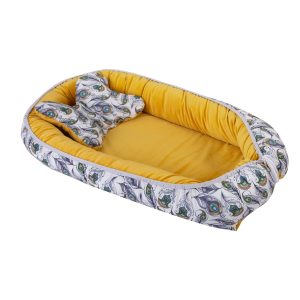 Velvet babafészek